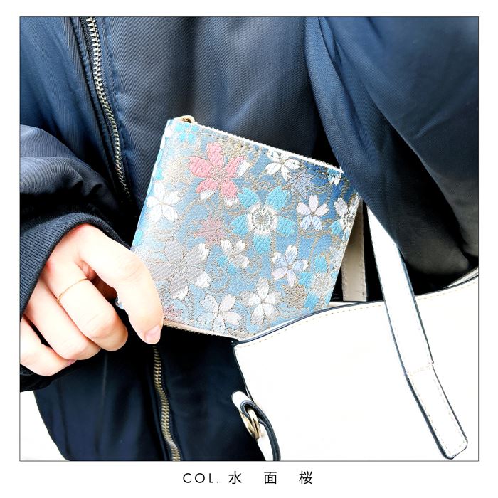 【財布の百貨店公式】 ラウンド型 二つ折り財布 西陣織 レディース 財布 ラウンドファスナー 明 ラウンド型財布 小銭入れ 二つ折り 薄型 カード入れ コインケース付き 金襴 和風 和柄 桜 【安心の返品保証付き】
