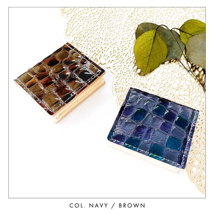 【財布の百貨店公式】 本革 コインケース ボックス型 ちょっと上品なステンドグラス レディース 小銭入れ コンパクト スリム 薄型 型押し エナメル ピンク ターコイズ イエロー レッド ネイビー 【安心の返品保証付き】