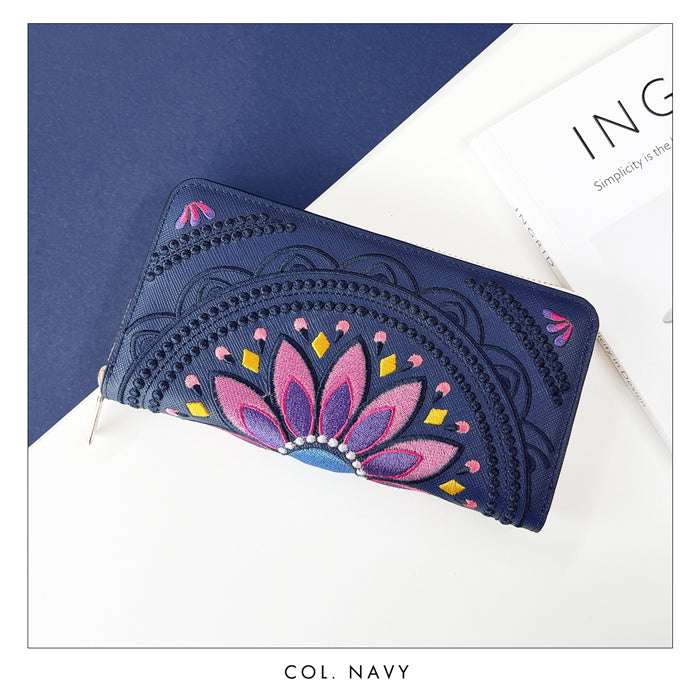 【財布の百貨店公式】 エスニック刺繍 長財布 本革 財布 レディース ラウンド型ファスナー サフィアーノレザー メンズ エスニック柄 WL-R1-S1 【安心の返品保証付き】