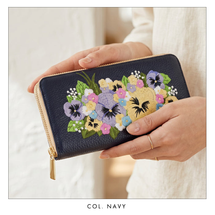 【財布の百貨店公式】 本革 パンジー刺繡 長財布 財布 ラウンド型 レディース 型押し カード収納 花 [WL-R1-S5]【安心の返品保証付き】